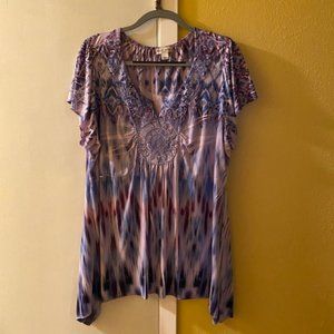 3 for $25  Purple and White World Unity top in 2X